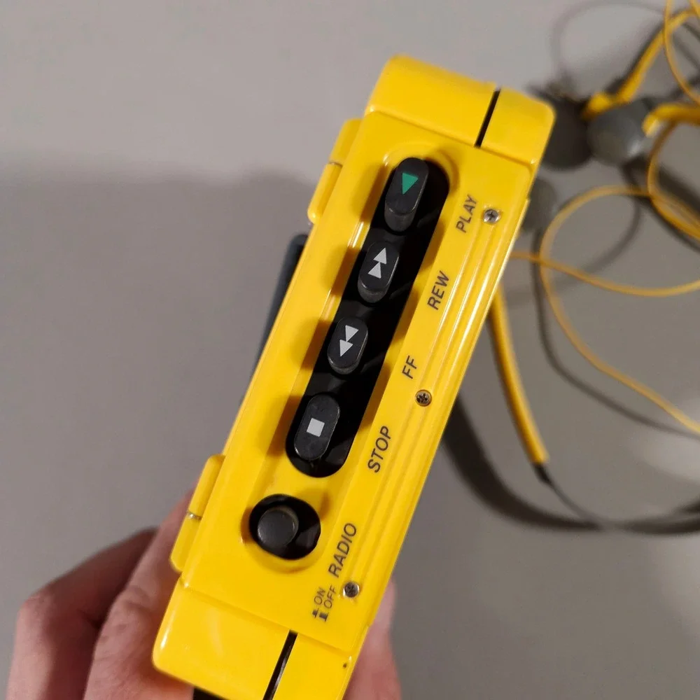 Sony Walkman Sports Radio Cassette Player Unisex OS Yellow WM-AF54 Untested